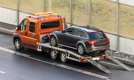 کفی خودروبر برای انتقال خودرو های دست‌ دوم | ایمنی و نکات مهم