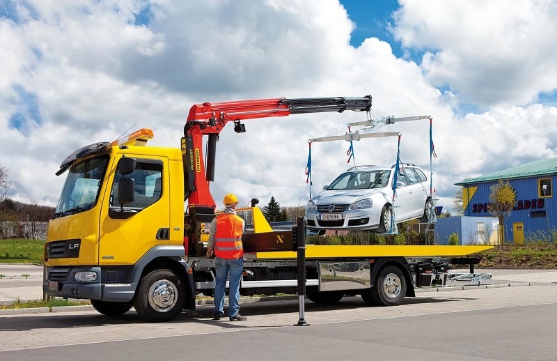 حمل خودرو های پارکینگ شده یا توقیفی با خودروبر و کفی خودروبر