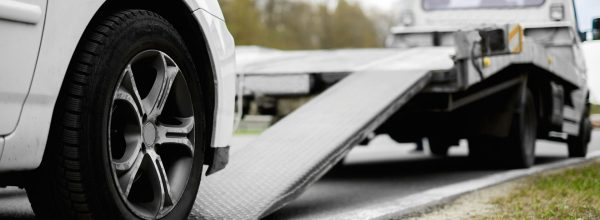 حمل خودرو های پارکینگ‌ شده یا توقیفی با خودروبر و کفی خودروبر